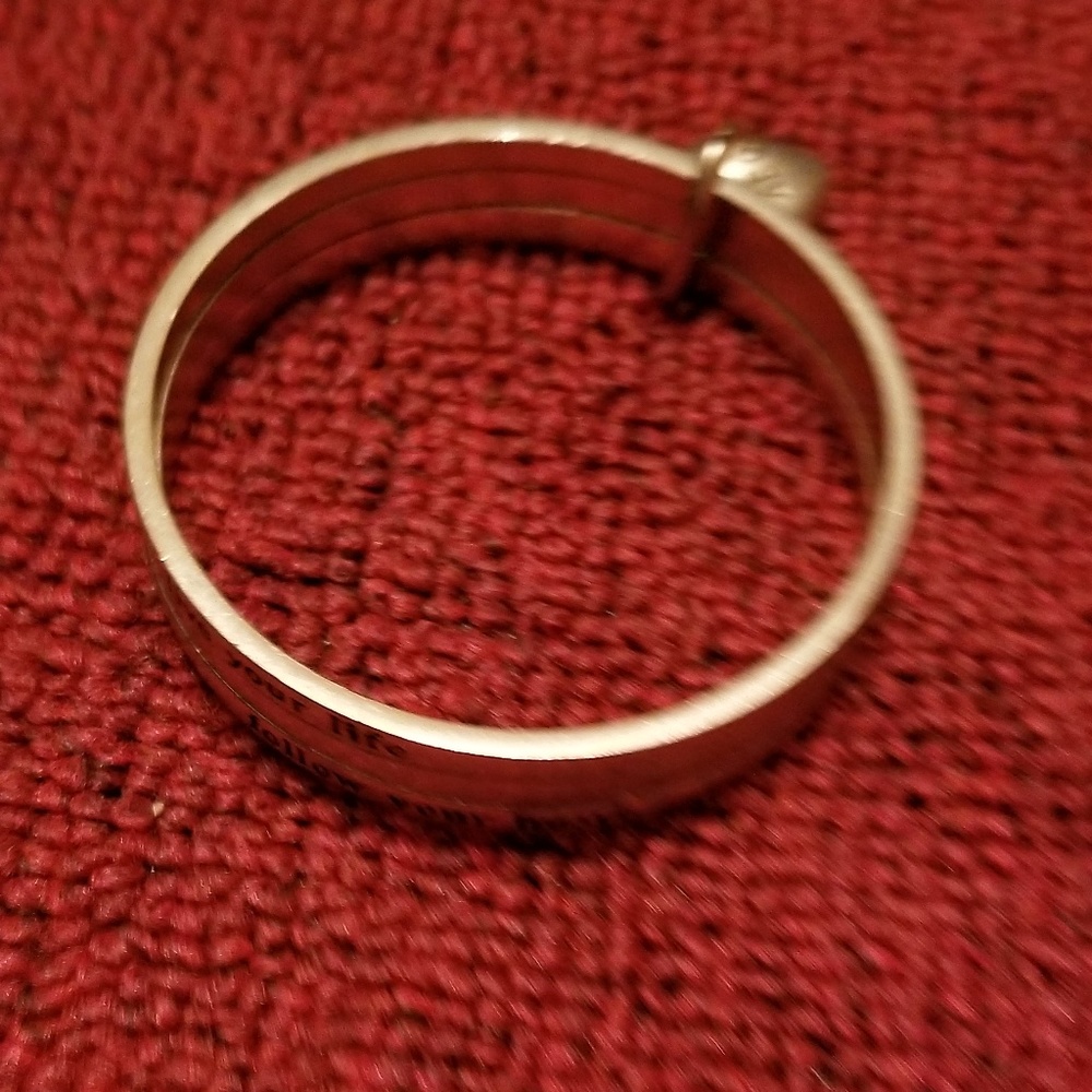 Gold bangles - Picture 2 of 5